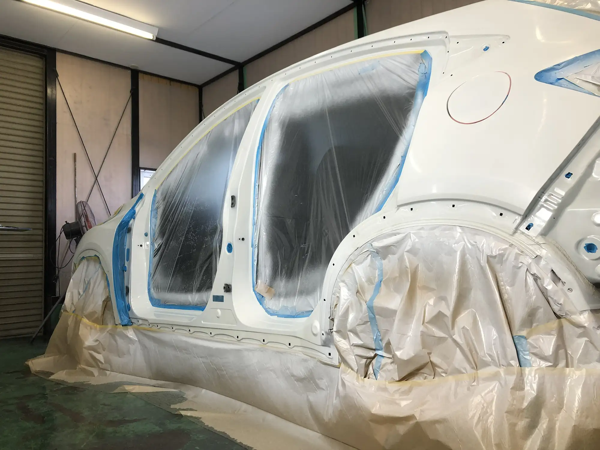 ホンダ・ベゼル側面修理施工例
